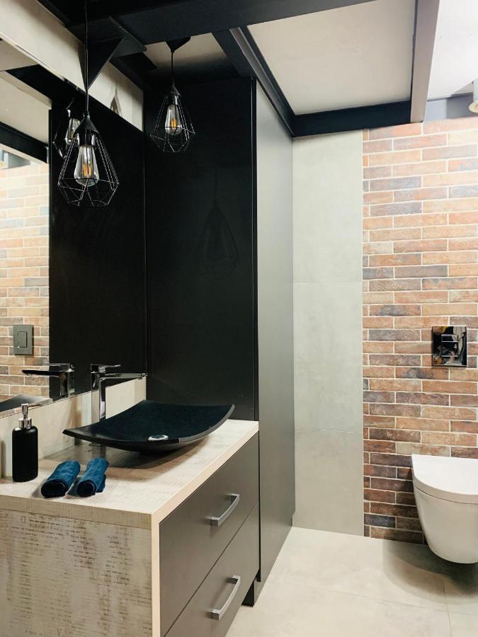Loft De Girarda Apartman Zyrardow Kültér fotó